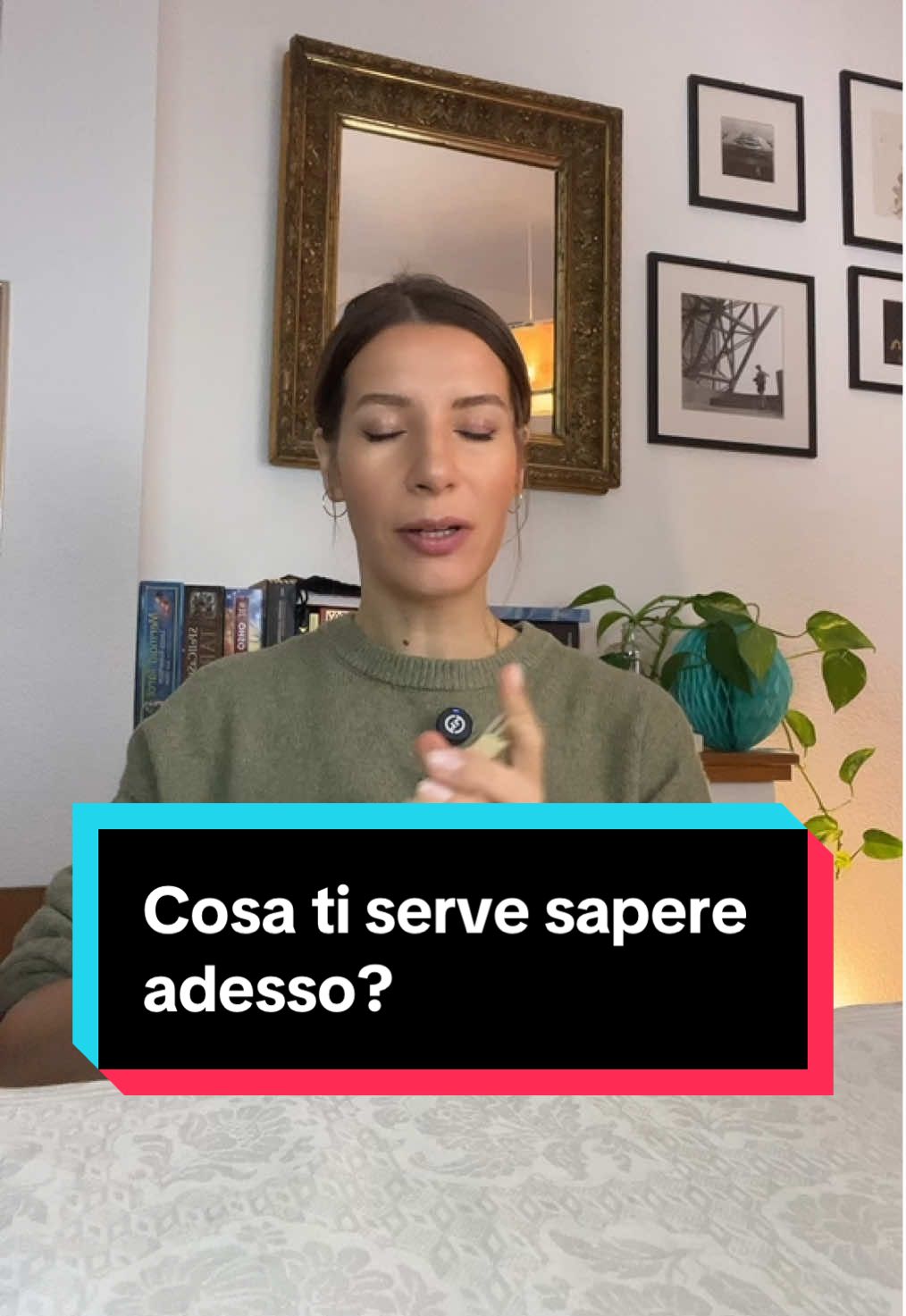 Questo messaggio ti arriva dal tuo IO del futuro che ti sta cercando di dire qualcosa! #primoquartotarocchi #tarocchimilano #tarocchiprimoquarto #tarocchi 