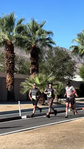 y’all shoulda seen how fast he took off 😮‍💨   #travisbarker #5k #runtok @Travis Barker @Kourtney Kardashian Barker 