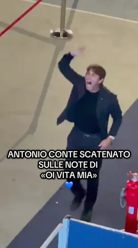 Antonio Conte e il suo amore per Napoli: «Oi vita oi vita mia»💙👀 #neiperte #perte #napoli #conte