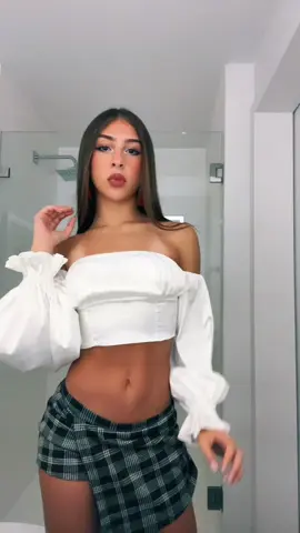 Samantha's beauty is unmistakable and unique!