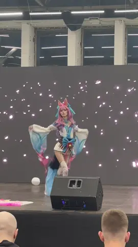 мид дифф #leagueoflegends #leagueoflegendscosplay #ahri #ahricosplay #spiritblossomahri 