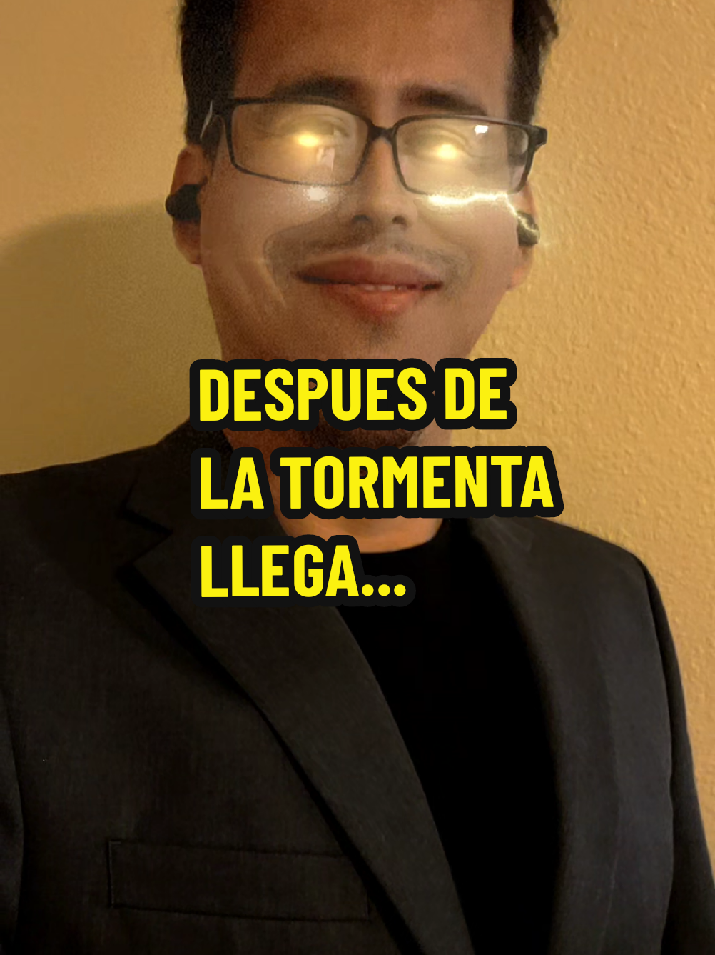 #francoelectro  #frases #motivacion #reflexiones Algo ocurre en Franco Electro y cambia el chip,descubre algo y comieza una nueva aventura.