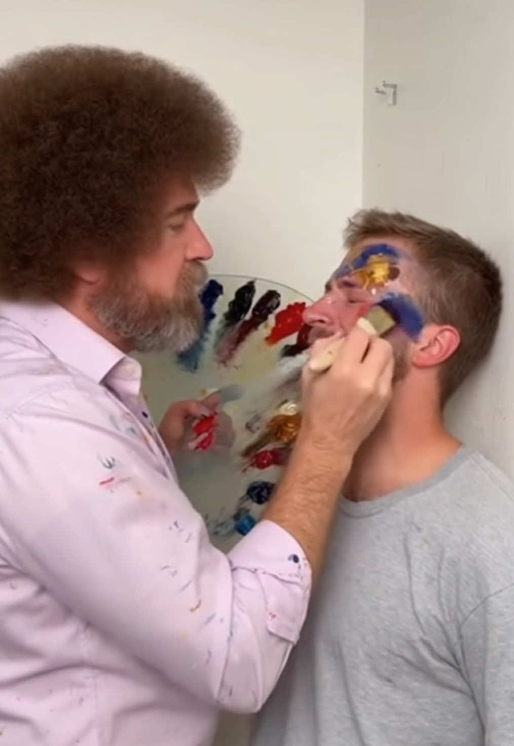 Man gets his face painted with Sora 2 AI😂 #sora #sora2 #ai #soraai 