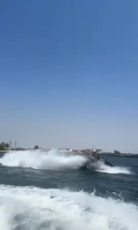 #الشعب_الصيني_ماله_حل😂😂 #اكسبلور_فولو #جتسكي🌊⛱☀️ #بحر #جدة 