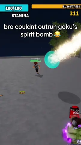 bro is too slow 😂 #robloxtiktok #fightinaschool #robloxfyp #fyp #viral 