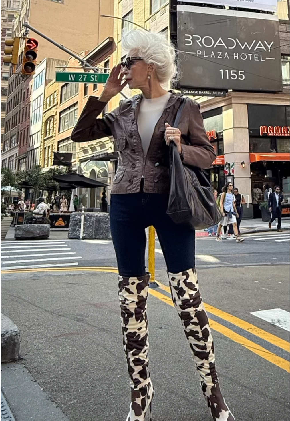 When I began this “new life experience” at the age of sixty-nine, I did so with the steadfast, sincere promise to take with me, to include every single person who might ever have wished to realize the thoughts, the moments, the stages, the places of what it would be like to “become a model”!! Every year has been uniquely different and wonderfully special!! Soon, as this one concludes, it seems somehow spellbindingly wild and  exciting to find myself back within the magnificent throes of where ADVENTURE TOOK HOLD OF ME AND HAS NEVER LET GO….. At the age of nineteen, I MOVED TO NEW YORK CITY!!!!! THRILLED TO HAVE YOU BE “ON BOARD” WITH ME ❤️❤️❤️❤️❤️❤️❤️❤️❤️❤️❤️ . #seniormodel #modellife #styleover70 