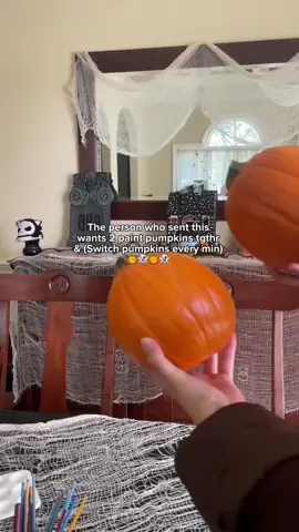Happy October !! Wanna paint pumpkins together ? 🎃✨👻 #fall #pumpkinpainting #fallactivities #couples #dateideas 