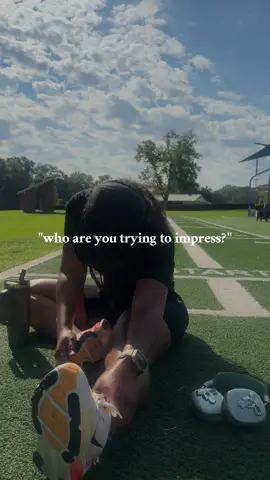 Our kids will make habits out of ours !! Go get it 🏋🏾‍♀️🫶🏾💕  #MomsofTikTok #momfitness #girlmom #fyp 