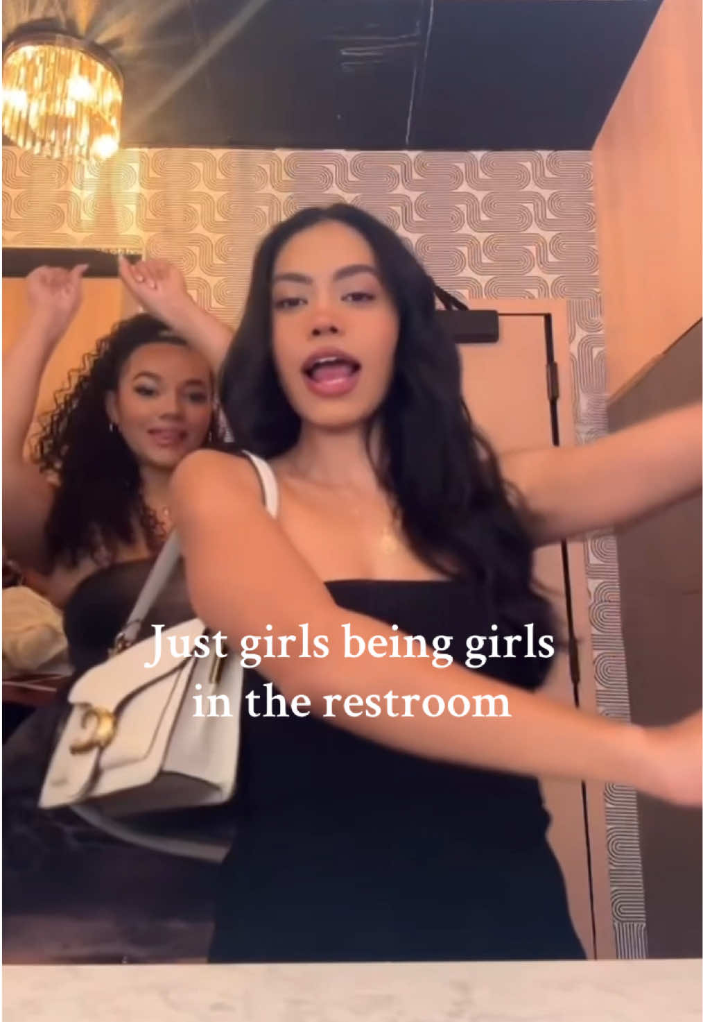 I’m just a girl #foryoupage #girlythings #parati #paratiiiiiiiiiiiiiiiiiiiiiiiiiiiiiii @Bri 