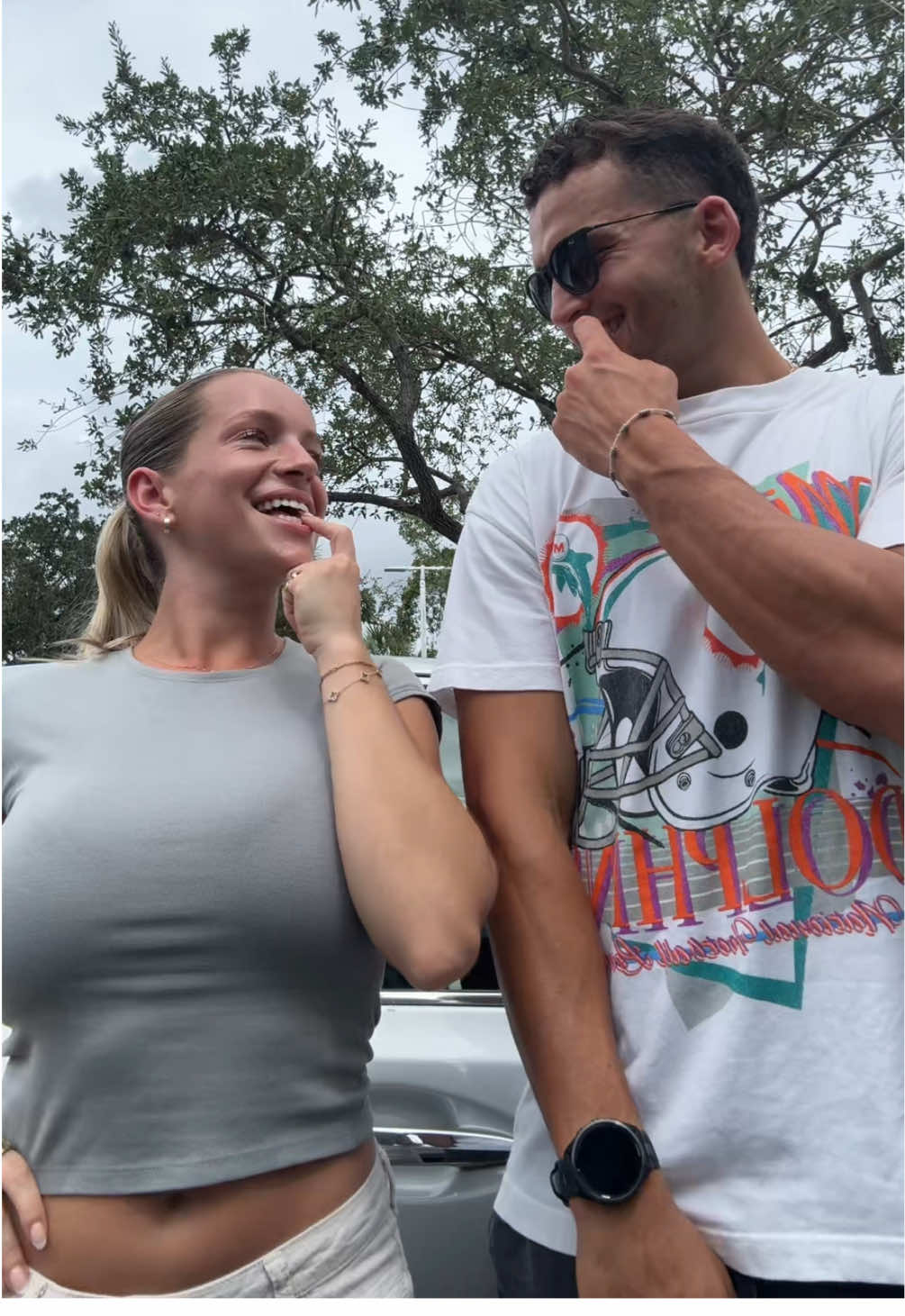 serrrr twiiinnnnssss 👯‍♀️ @Ale 