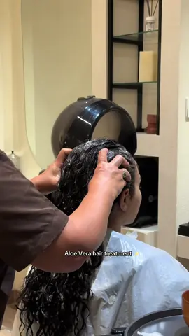 Aloe Vera hair treatment 🌱✨#hairtreatment #raslkhaima #beauty #explore 