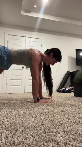 okay here’s the actual one ladies (pls get on the women’s side of TikTok)  #fyp #girltok #girlsonly 