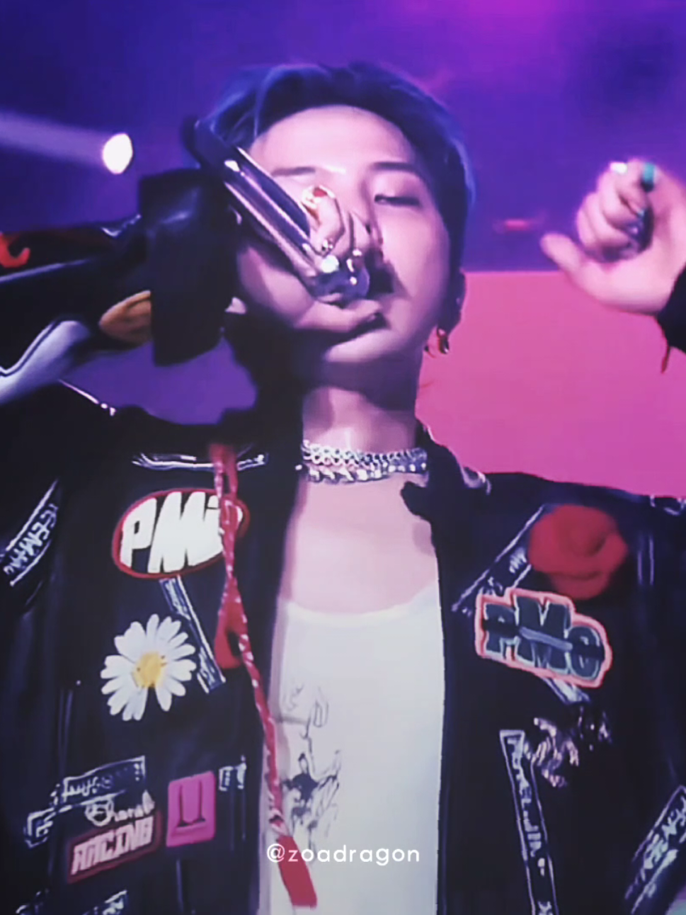 #gdragon -- blonde ❌️ but its ok cuz its gdragon!! hahah.. im not over this performance guys pls more singapore formula 1 performance edits 🤍🤍 #fyp #foryou #foryoupage #viral #xyzbca #gd #gdragonedit #kwonjiyong #kwonjiyongedit #kpop #bigbang #singapore #formula1  @🏀 lili 🚦 @I LOVE SAIKI K👅 @𝘴𝗈𝗈𝗁𝗒𝖾 ౨ৎ @୨ৎ  amy , gd’s version  .ᐟ @🦑Macy³⁸⁸🇳🇱 @leyla🚦‼️  by: #zoadragon 