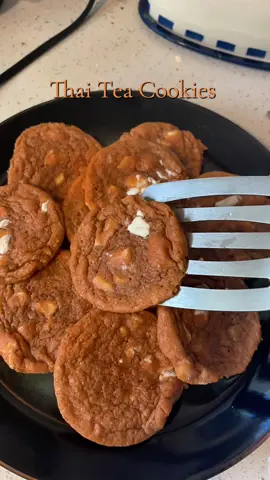 Thai tea white chocolate cookies!  Easy fall dessert. Thin, crispy, but still chewy cookies!!  Recipe: Ryan Nordheimer (but I substituted the tea bags for instant mix and slightly reduced the white sugar) #thaitea #fallcookie #fallbaking #thaiteacookie #october