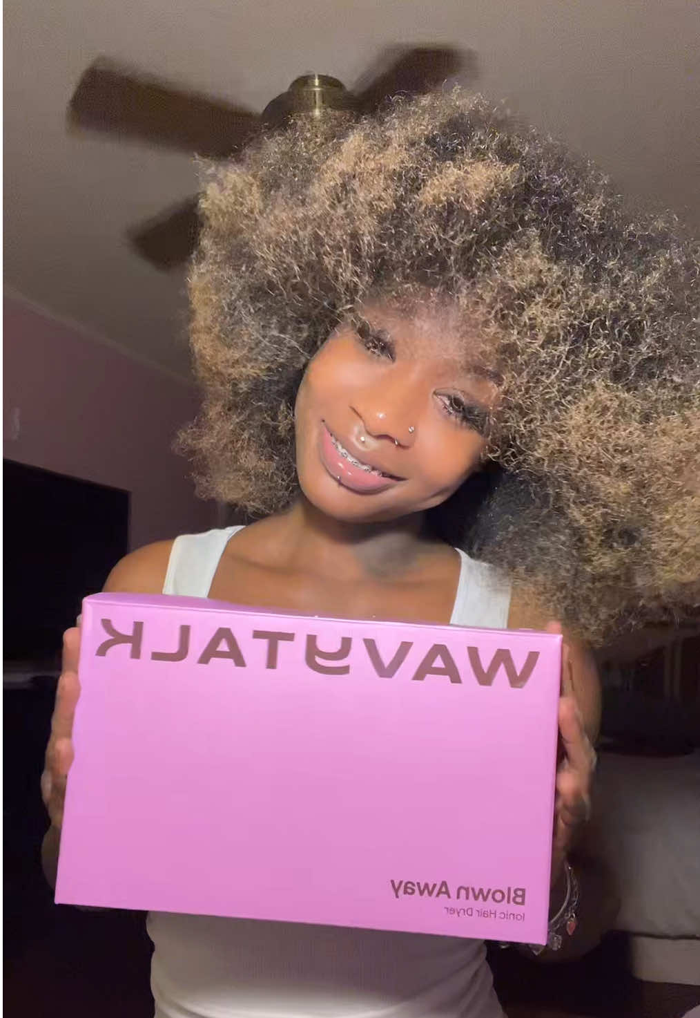 i love this blow dryer! & no too much on my technique, this my first time having hair fr 😂❤️ @wavytalkofficial #wavytalk #wavytalkblowdryer #hairdryer #hairtools #blowout 