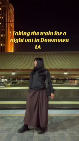 If I can ride the train or bus to the venue I’m gonna do it! #losangeles #metro #dtla #OOTD #publictransit 