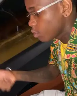 Cantar assim já tá demais 😫@johnnyberry #angola🇦🇴 #videoviral #viralvideos