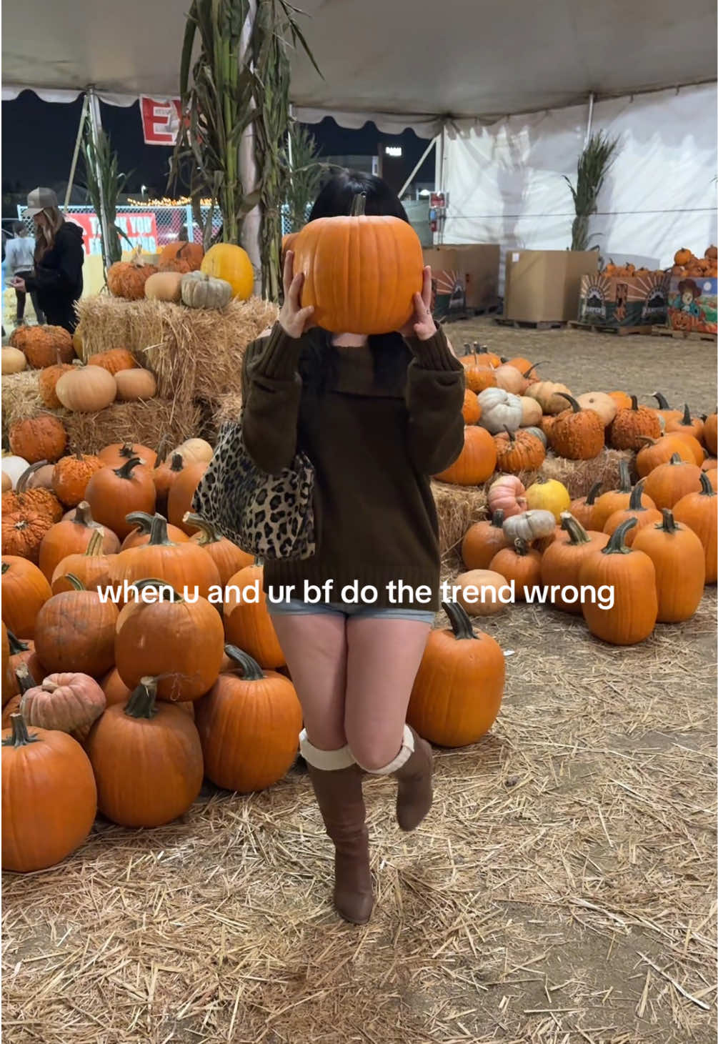 us 🧍🏻‍♀️🧍🏻‍♂️#pumpkin #fyp #pumpkintrend #pumpkinpatch #halloween @. 