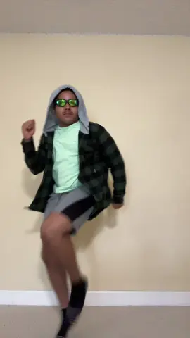 I felt OBLIGATED to hit this emote 💚 #Z7duckx #gorrilaz #dare #fortnite #noodledance 