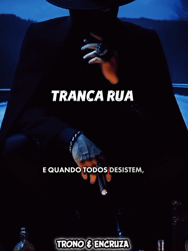 🖤 Quem carrega Tranca Rua não teme a escuridão — ele aprende a comandá-la.🔱🕯️ #umbanda #trancarua #medium 