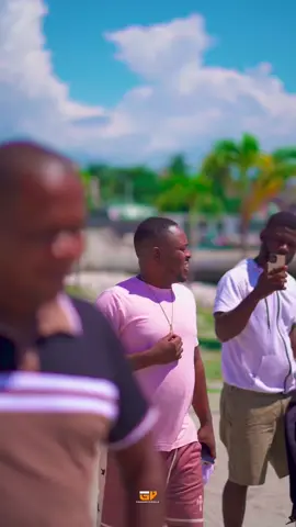 Moun okay mwen la  @Garnodyvisuals  #prophetemarkinson 