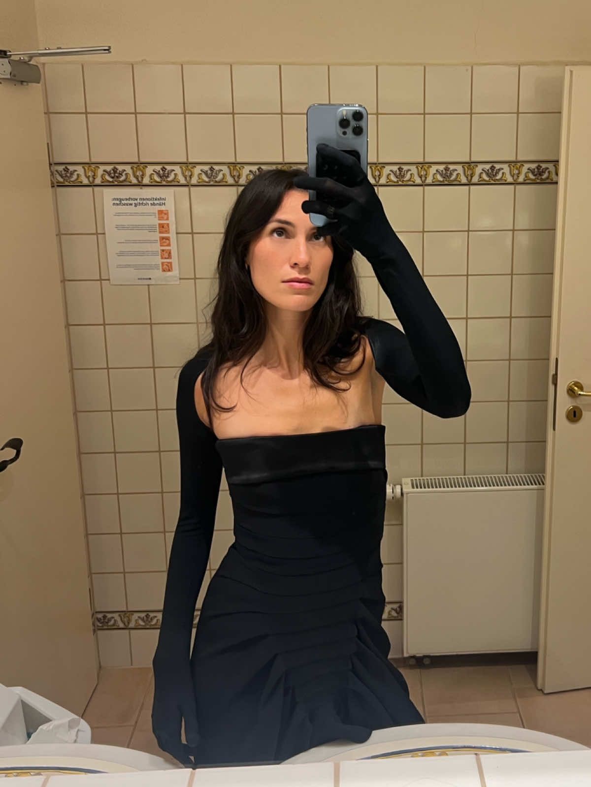 Feeling witchy in my gloves for night 3 at a wedding
