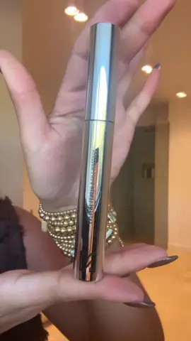 The best mascara ever!! @NIKKIE 🤎
