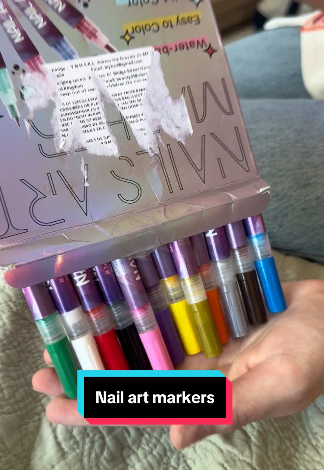 Nail art markers for beginners or professionals. #nailart #nailpens #prettynails #nails💅 #stockingstuffer 