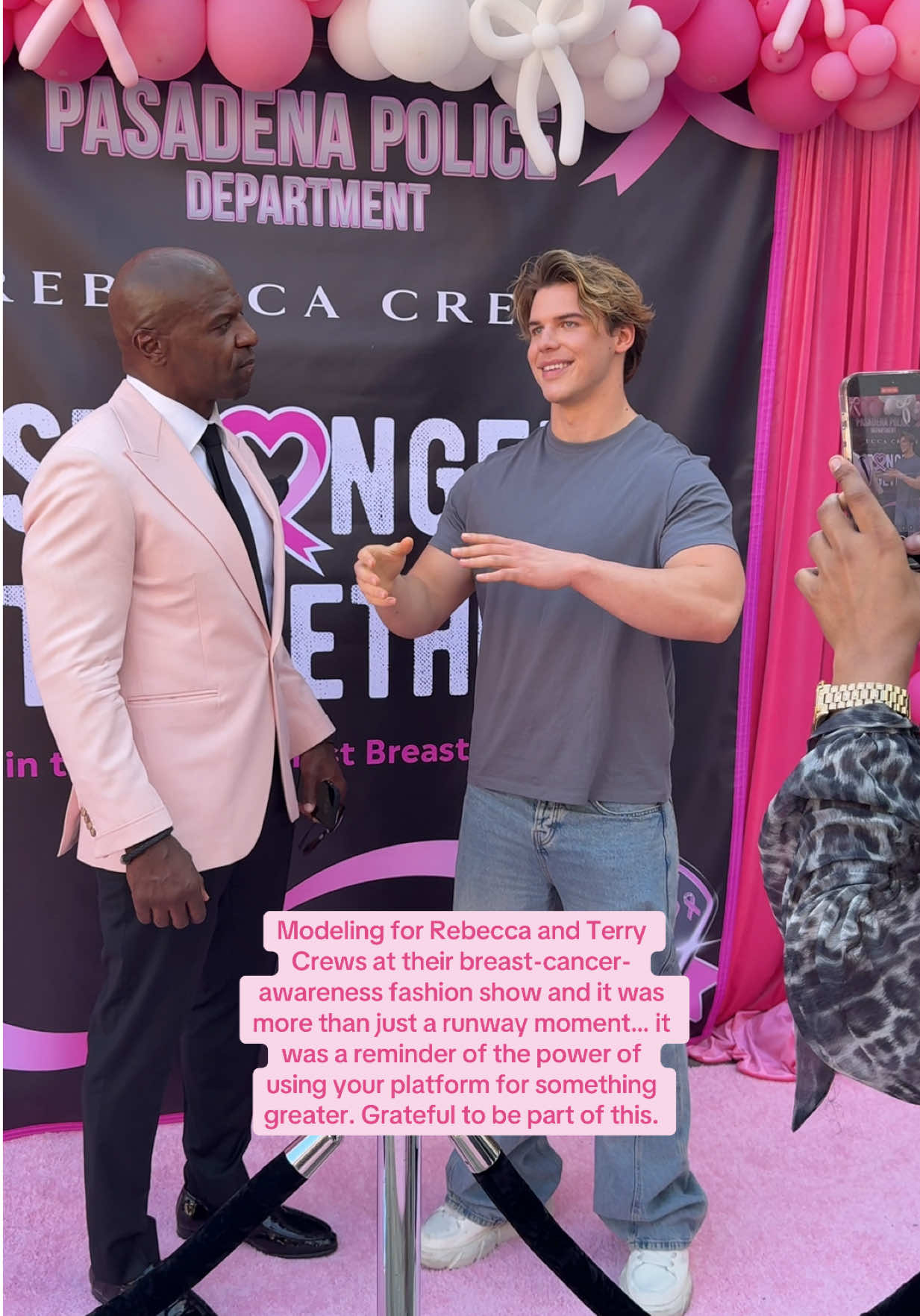 Using your platform to raise awareness for something that matters will always be the real flex 💪🏼 🎗️ Love to everyone fighting, healing, and showing up with courage every day. #BreastCancerAwareness #pinkcarpet #modeling #terrycrews #josephlopez 