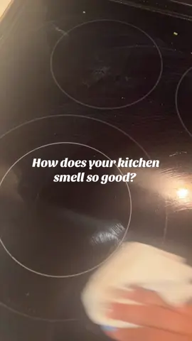 Scented all purpose cleaner 😮‍💨🔥 #allpurposecleaner #scentedallpurposecleaner #homeessentials #tiktokfinds #cleaningsupplies 