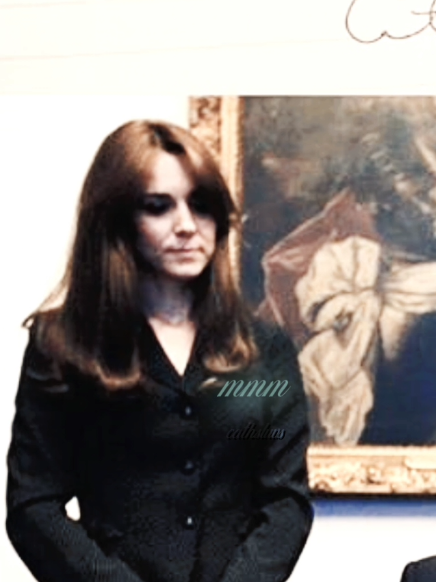 hey guys hehe... | scp:Madina | cc:iced coffee | ib:fyp | #theroyalfamily #katemiddleton #princessofwales #blurrr #fry 