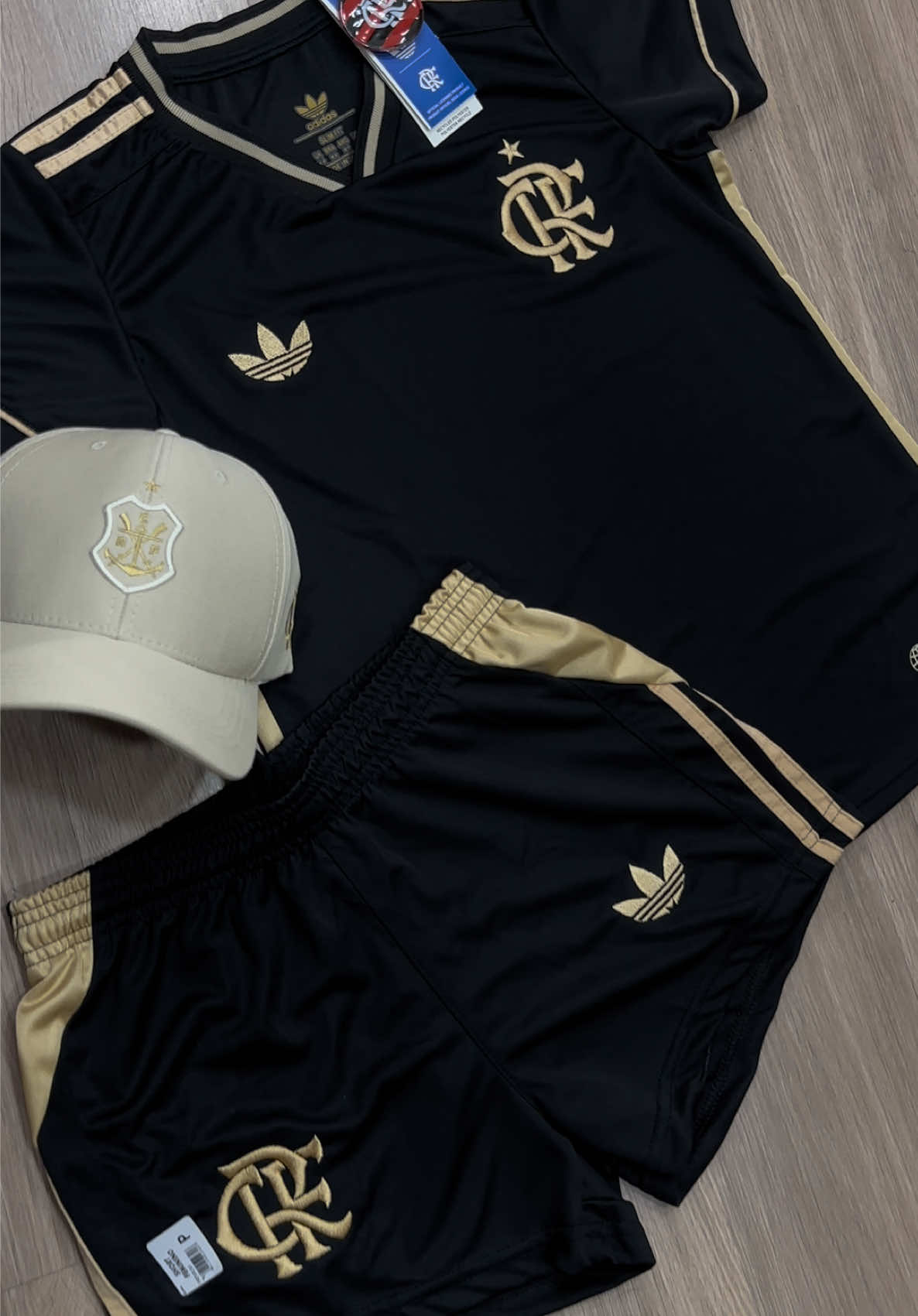 Conjunto Mengão feminino - Edição limitada 🖤  Link na bio🔥 #mengo #mengão #sempreflamengo