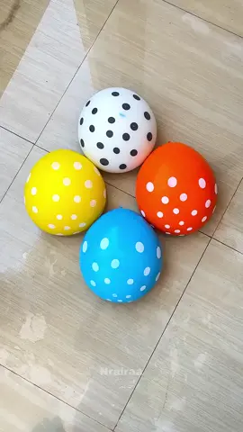 guyz comment your favourite colour #tiktok #balloon #foryou #viralvideo 