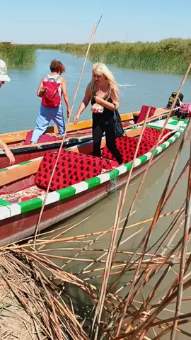 اهوارنا حياتنا دعما للسياحه في الاهوار دعمكم احبتي اخوكم الدليل السياحي في اهوار الجبايش لايك ومشاركة وتعليق احبتي 