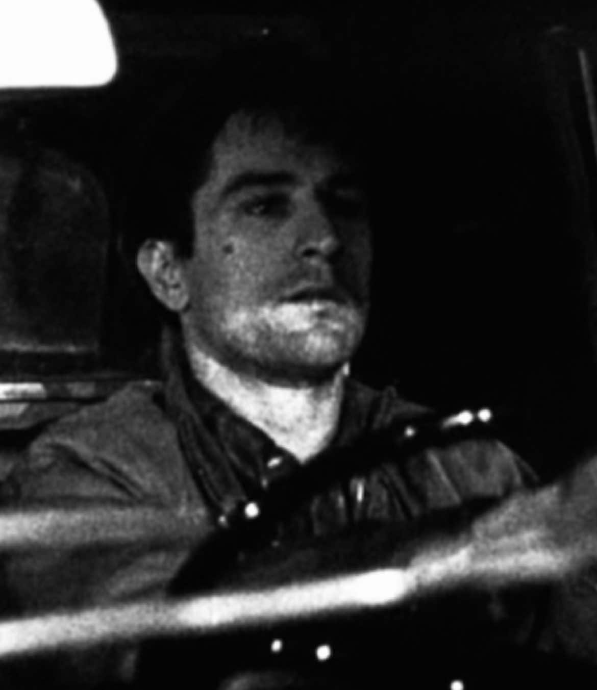 ٢:٠٠ص #taxidriver 