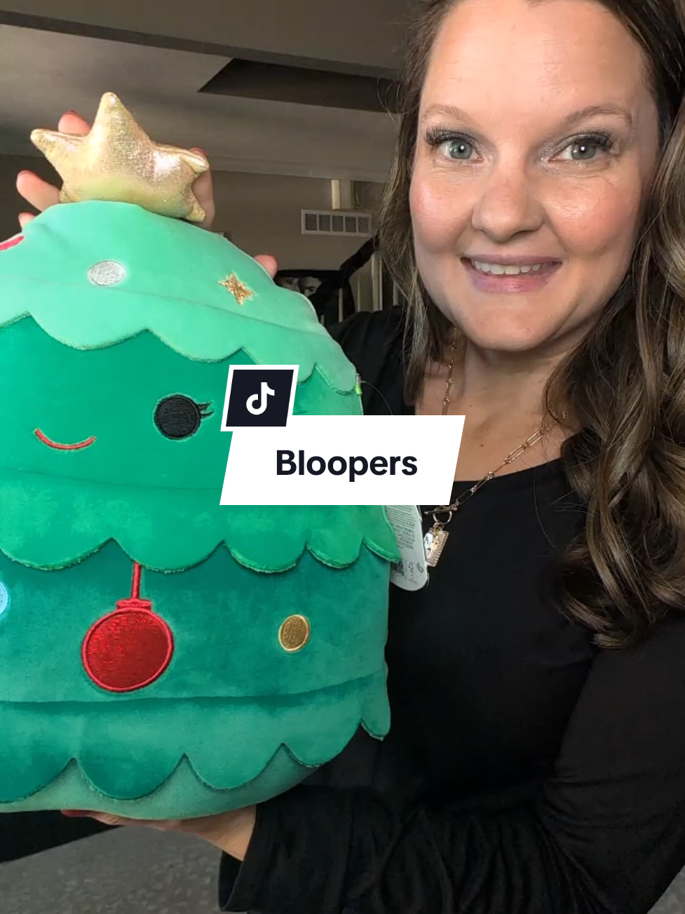 Replying to @eesmitty84 🤣🤣 #bloopers #oops #wordsarehard 