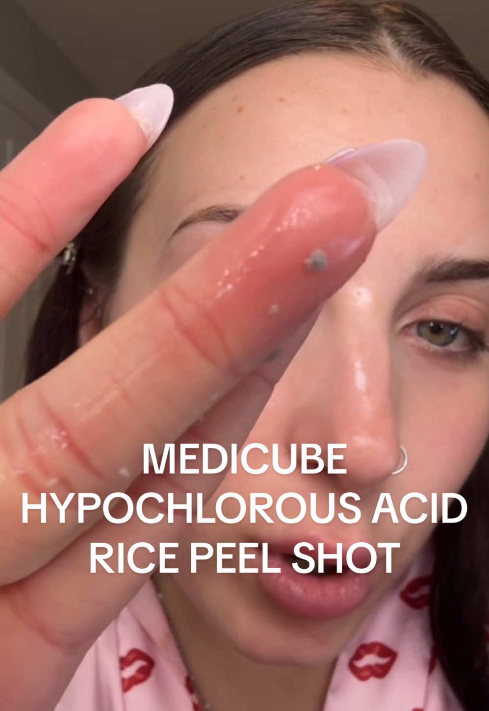 hypochlorous acid + rice peel shot in one!! Medicube did their big one with this- plus it’s a face + body duo!  ✨Helps combat congestion, exfoliate, leave skin smooth, and the hypochlorous acid makes it less irritating than others  Going to go quick so run! @medicube global  #medicube #medicubepartner #hypochlorousacidspray #peelshot #hypochlorousacidpeelshot 