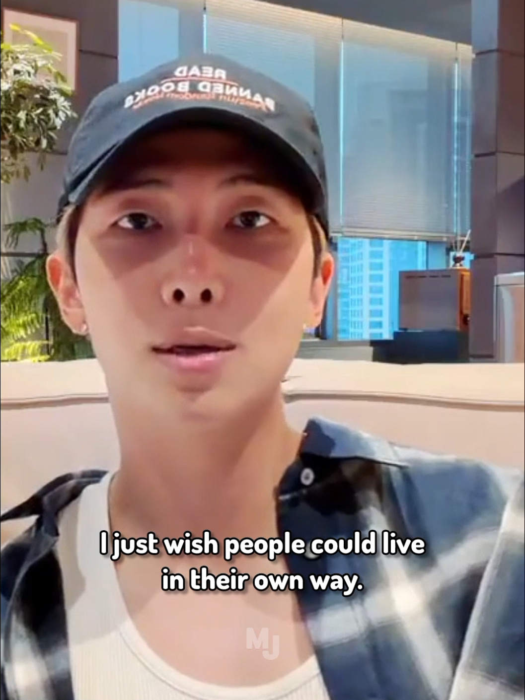 Namjoon talking about marriage and the pressure from it and being alone #fyp #foryoupage #bts #bangtan #rm #namjoon #weverse #live #marriage #Love #video #viral 