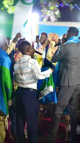 Cimaamad ku saarnee Madaxwayne @Lii Xarago @BULBULO BEAUTY SELON  #hirshabelle💙🤍💚 