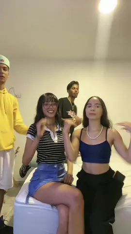 Pura gente chévere @🩸 Sabrina Ivy🩸@DsonOG @Zmonchy @the sound 