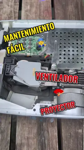 ​¡Tu PC y tu proyector te piden ayuda! 🥵 Te muestro el proceso exacto para dar mantenimiento preventivo y lubricar cualquier ventilador (Fan Cooler). ​Aunque el video muestra un mantenimiento de proyector, los pasos son perfectos para el mantenimiento de ventilador de PC o cualquier computadora ruidosa. ¡Adiós sobrecalentamiento y ruidos molestos! ​✅ Beneficios Clave del Mantenimiento: ​Silencio Total: Elimina el molesto chirrido de un ventilador seco. 🤫 ​Vida Útil Extendida: Protege tu CPU y GPU del calor extremo. ​Fácil y Barato: ¡Hazlo tú mismo y ahorra en reparaciones! 💰 ​Mejor Rendimiento: Un ventilador lubricado enfría mucho mejor. ​🛠️ Lo que Aprenderás Paso a Paso: ​ Lubricar el ventilador o Fan Cooler para extender su vida util. 🧼 ​El Secreto: Acceder al eje central para una lubricación de ventilador perfecta. 💧 ​Reensamble: Dejar tu Fan Cooler como nuevo y 100% funcional. ✅ ​¡Un mantenimiento de ventilador de PC adecuado es la mejor inversión para tu equipo! El mantenimiento de proyector evita el fallo de la lámpara. ​Si tu equipo hace ruido o se calienta, necesitas este video. ¡Compártelo con un amigo gamer! ​           ​¿Cada cuánto tiempo haces el mantenimiento a tu PC o proyector? ¡Te leo! 👇. #mantenimientopreventivo #MantenimientoProyector #lubricaciondeventilador #MantenimientoVentilador 