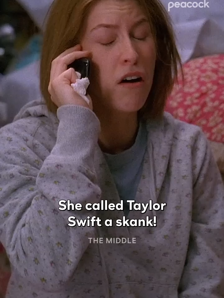 The Life of a Swiftie ❤️‍🔥 #TheMiddle #TaylorSwift #SueHeck #Shorts