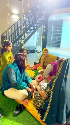 Eityr Mehndi night @@Oishrat Jahan Eity 🦄@@Nusrat Jahan Ontora@@tasha🐼@@🦋SaNjiDa_SNigDha 🦋