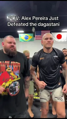 Chama 🗿#ufcviral #alexpereira #ufc320 #ufcfight #trending 