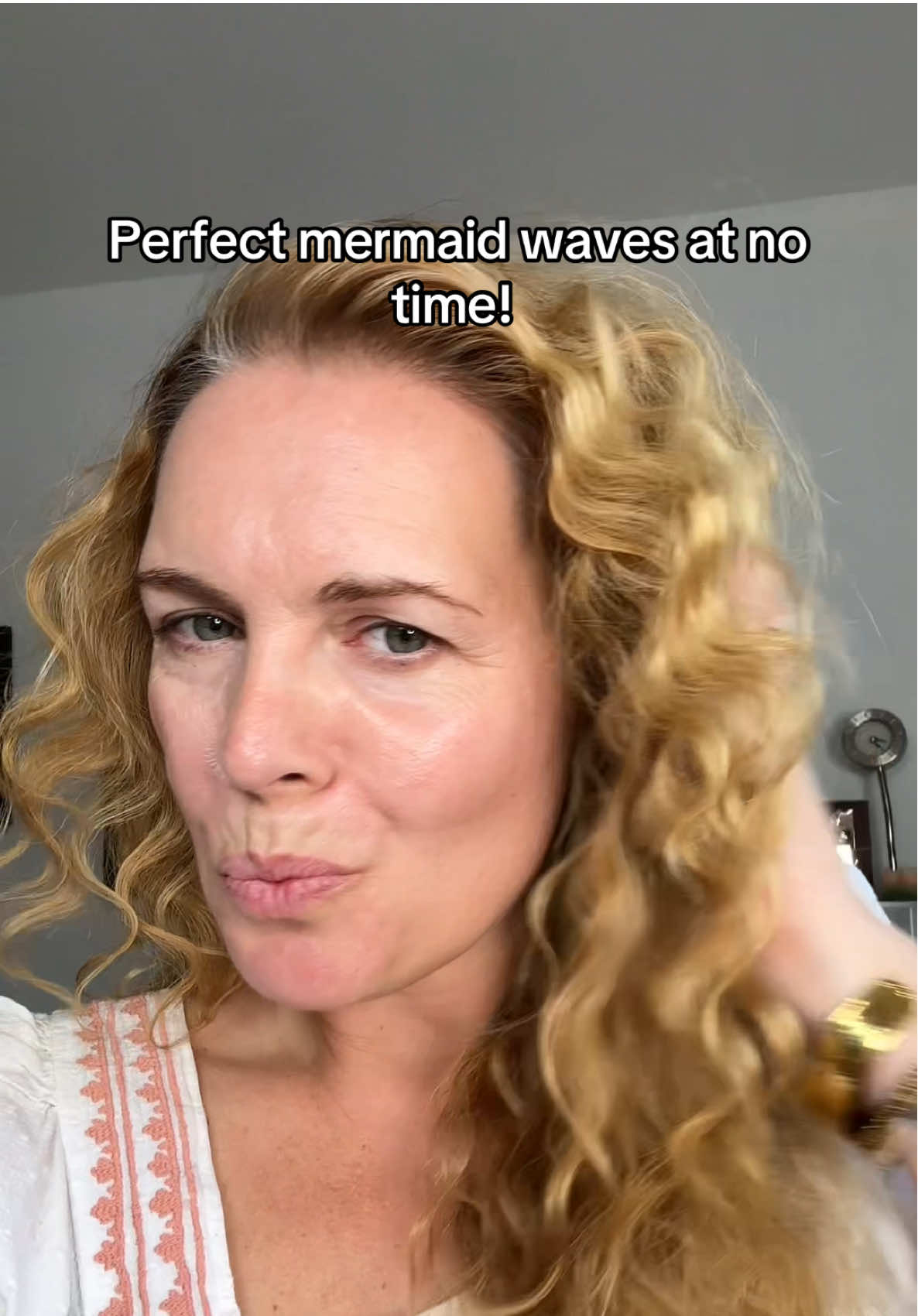 @TYMO BEAUTY US is not playing when they say we can give you the perfect mermaid waves at not time! Check this Rovy wave curling iron in my cart now print big offers, coupons and free shipping!  #tiktokshopblackfriday #tiktokshopfalldealsforyou #tymorovy #mermaidhair #curlingiron 