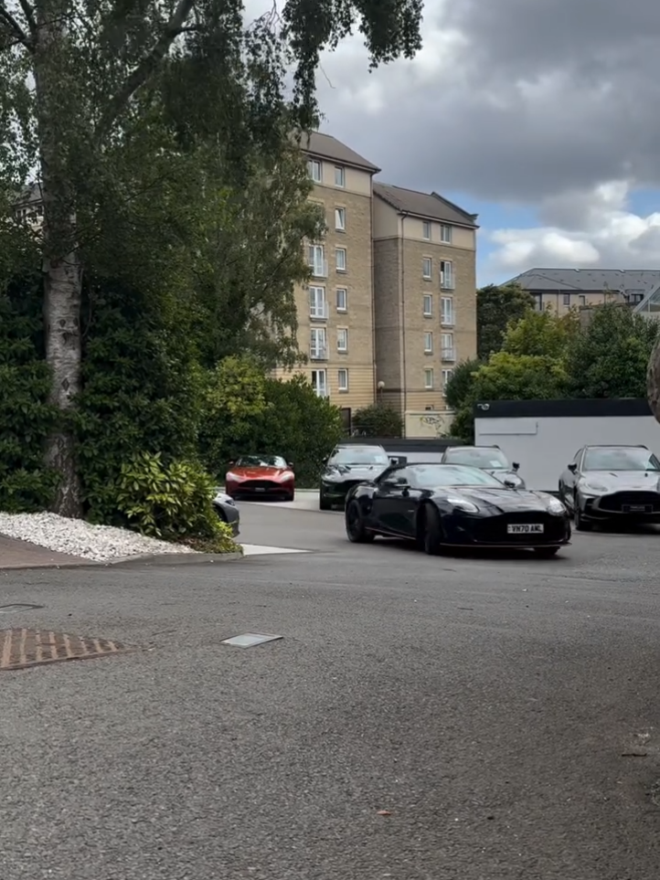 #astonmartin 