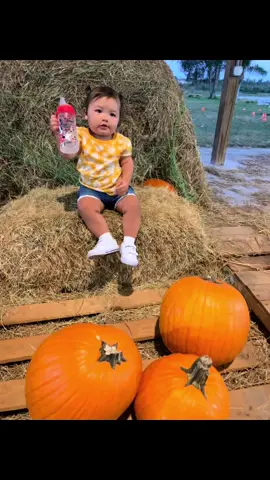 🥺 who’s cutting onions near me? #daughter #mylove #mylittlesunshine 