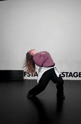 partying without you🙂‍↕️ I'll be teaching this combo 2 more times!! tomorrow 8:30pm at @MDC DANCE COMPLEX and Monday the 13th 9pm at @offstagebygrv !! hope to see you there:) @tate mcrae #breakingthestereotype #tatemcrae #tit4tat #dance 