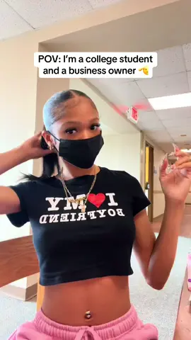 Shop my press on nails guys link in my bio 🥹orrr book with if u stay in Michigan! #collegestudents #nailtech #pressonnailbusiness #collegelifestyle 