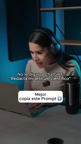 Prompt ⬇️ 